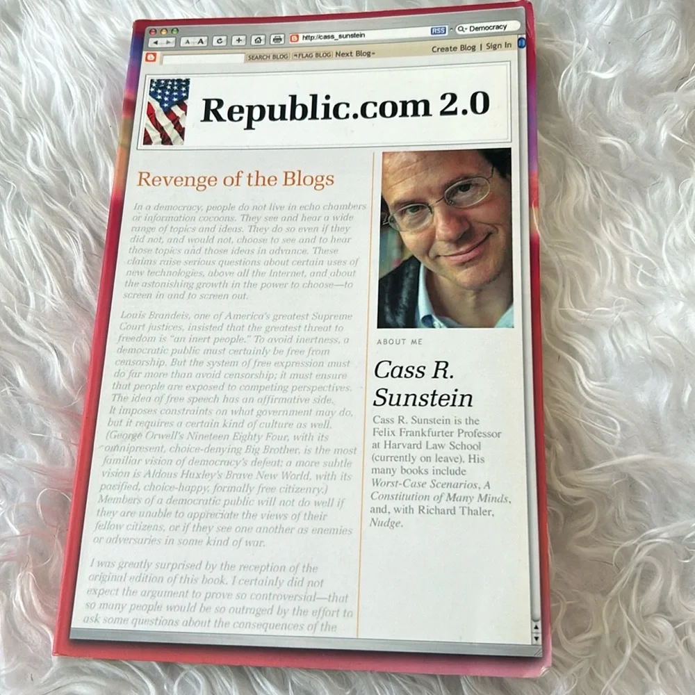 Softcover Book Republic.Com by Cass R. Sunstein Revenge of the Blogs
